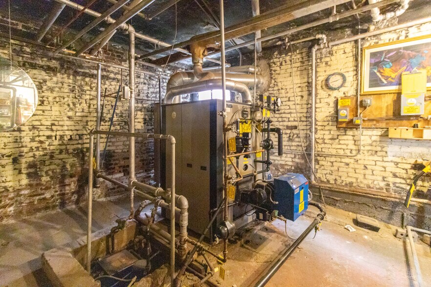 More Photos Of , Chicago Multifamily For Sale