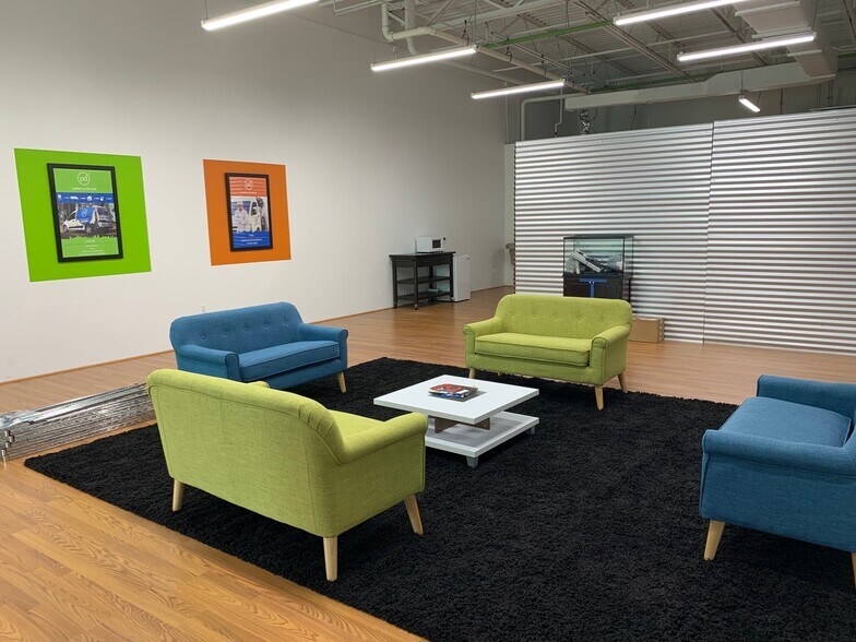 More Photos Of 2830 W State Road 84, Fort Lauderdale Flex For Sale