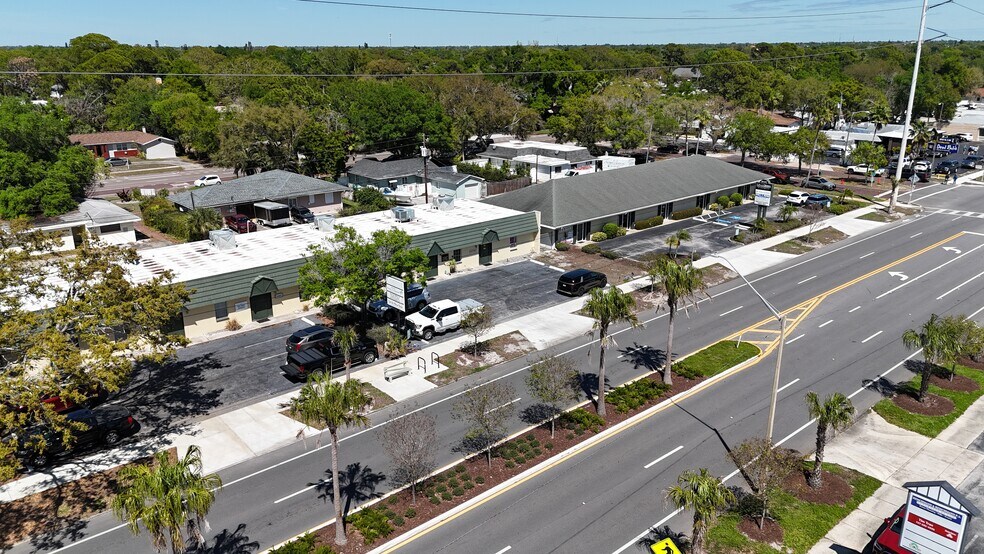 More Photos Of 6501-6539 Central Ave, Saint Petersburg General Retail For Lease