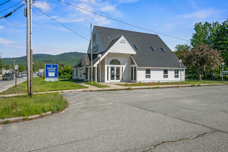 More Photos Of 177 Main St, Gorham Bank For Sale