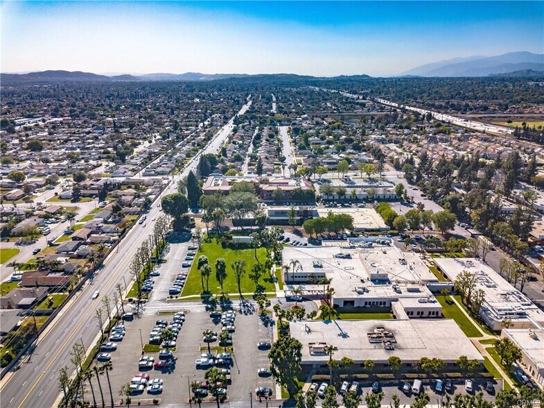 More Photos Of 4950 San Bernardino St, Montclair Medical For Lease