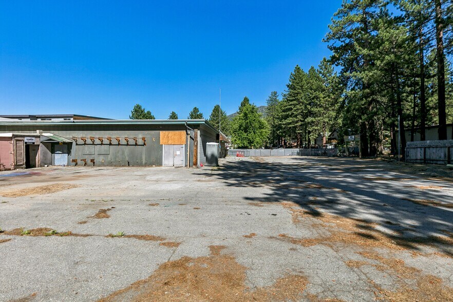 More Photos Of 1050 Fremont Ave, South Lake Tahoe Freestanding For Sale
