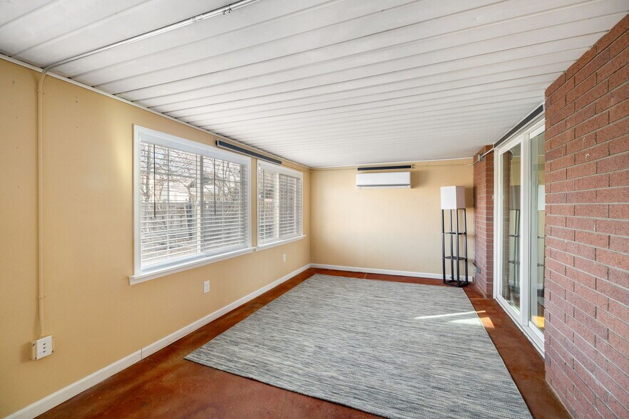 More Photos Of 180 Gallian Ln, Reno Office Residential For Sale