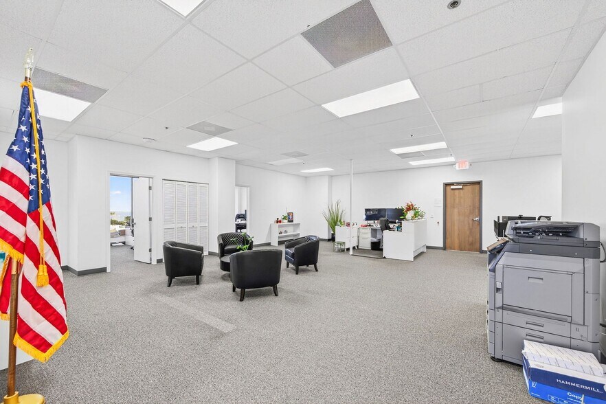 More Photos Of 930 S Harbor City Blvd SW, Melbourne Office For Sale