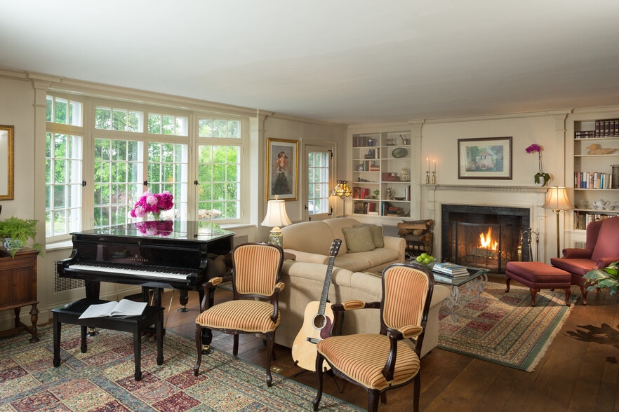 More Photos Of 85 Stockbridge Rd, Lee Hospitality For Sale