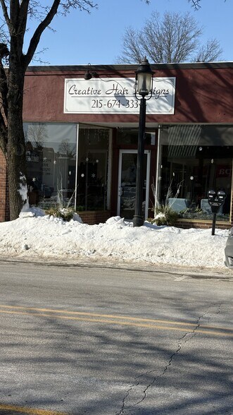 More Photos Of 42 S York Rd, Hatboro Storefront For Sale