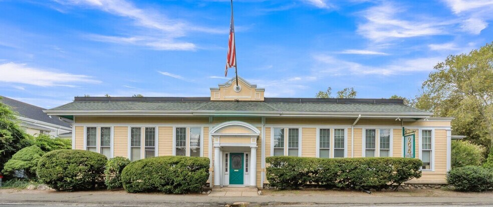 More Photos Of 294 Pleasant St, Stoughton Office For Sale