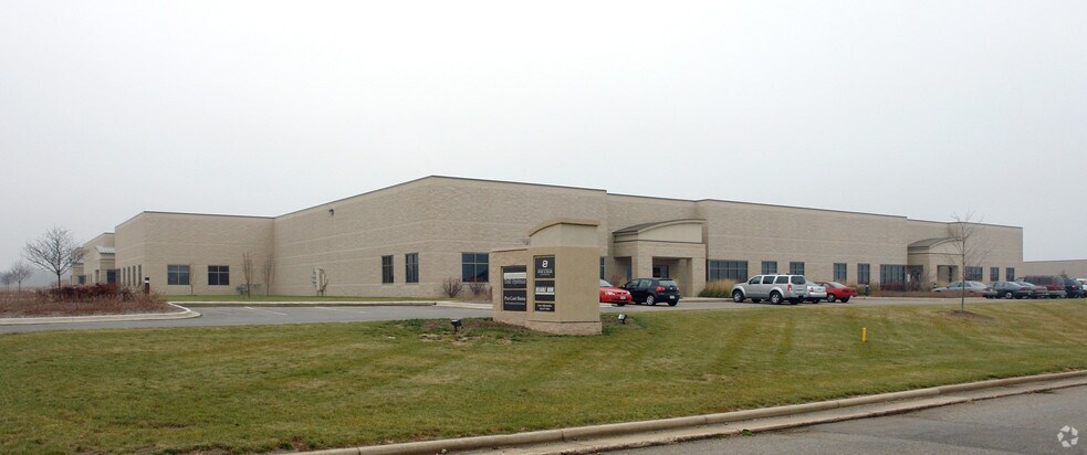 More Photos Of N173W21010 Northwest Passage Way, Jackson Warehouse For Lease