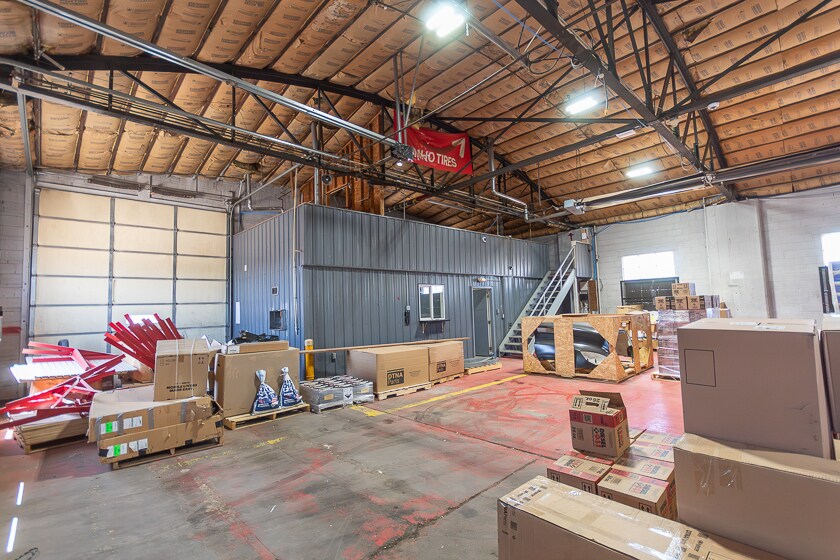 More Photos Of 702 4th Ave, Greeley Warehouse For Lease