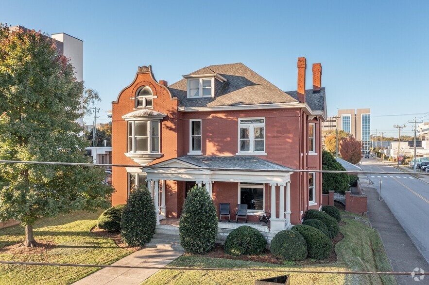 Primary Photo Of 311 22nd Ave N, Nashville Office Residential For Lease