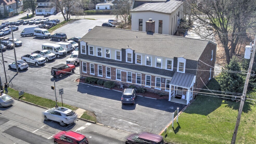 More Photos Of 136 W Lancaster Ave, Paoli Medical For Lease