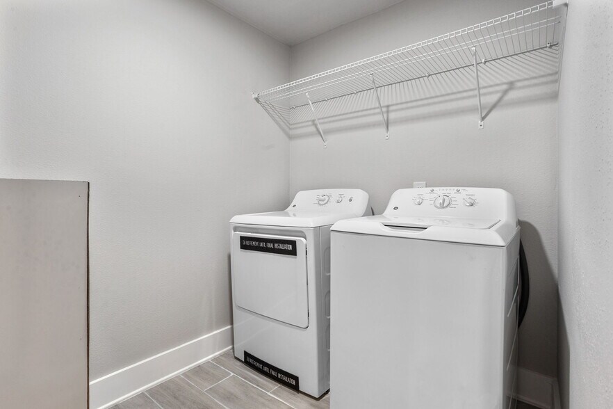 More Photos Of 209 N 14th St, Leesburg Office Residential For Sale