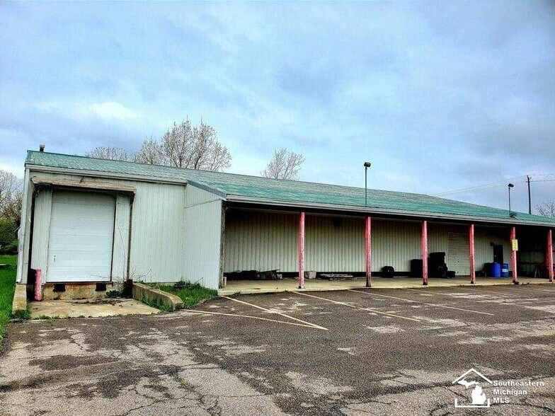 Primary Photo Of 1052-1070 S Telegraph Rd, Monroe Coworking Space