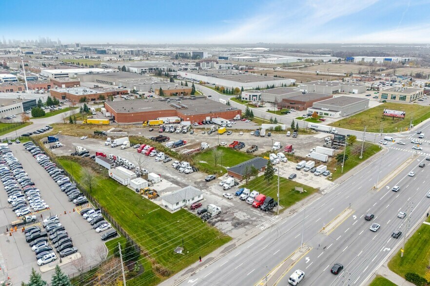 More Photos Of 140-160 Derry Rd E, Mississauga Office For Sale