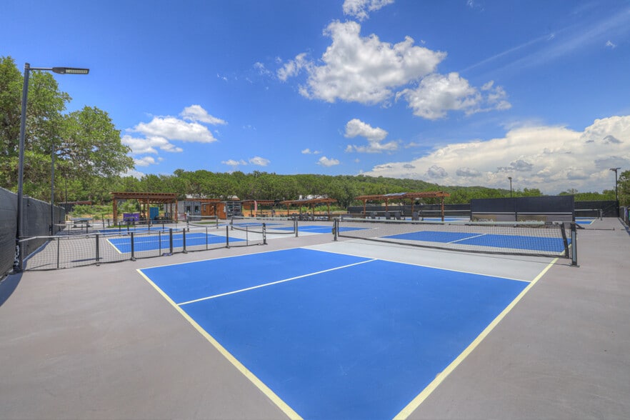 More Photos Of 14147 FM 306, Canyon Lake Trailer Camper Park For Sale