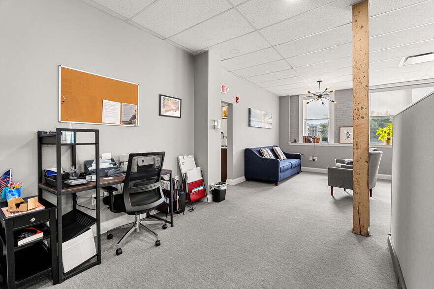 More Photos Of 205 River St, Haverhill Warehouse For Sale
