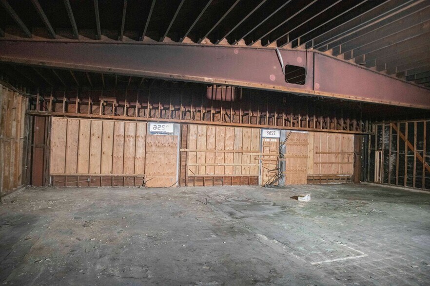 More Photos Of 2256 Pacific Ave, Long Beach Storefront Retail Office For Sale