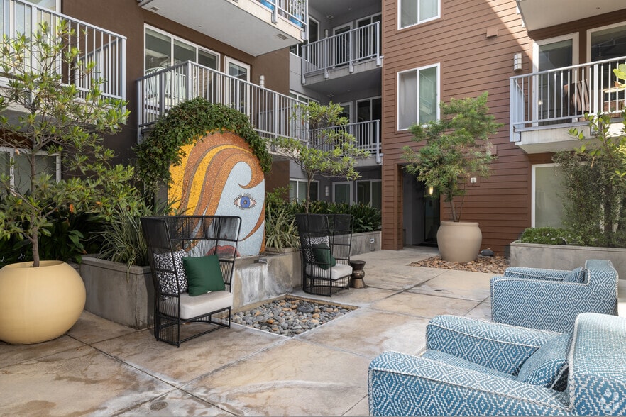 More Photos Of 1980 Kettner Blvd, San Diego Apartments For Lease