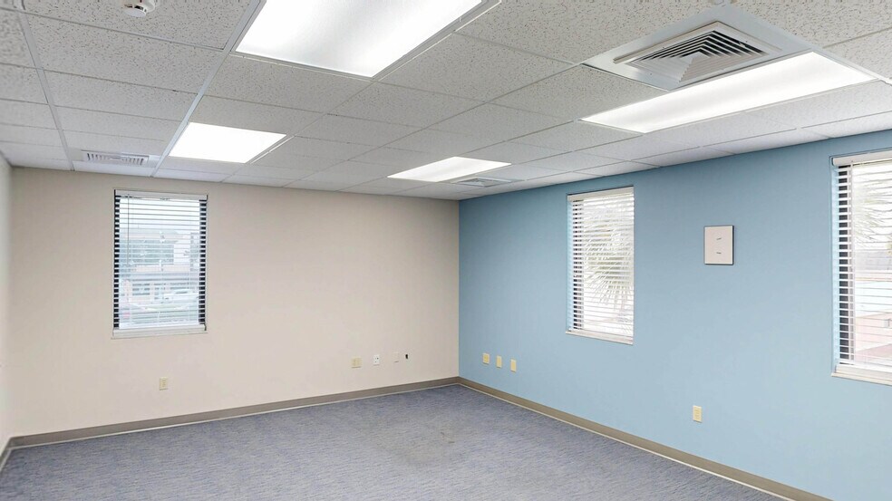 More Photos Of 222 Church St, Kissimmee Office For Lease