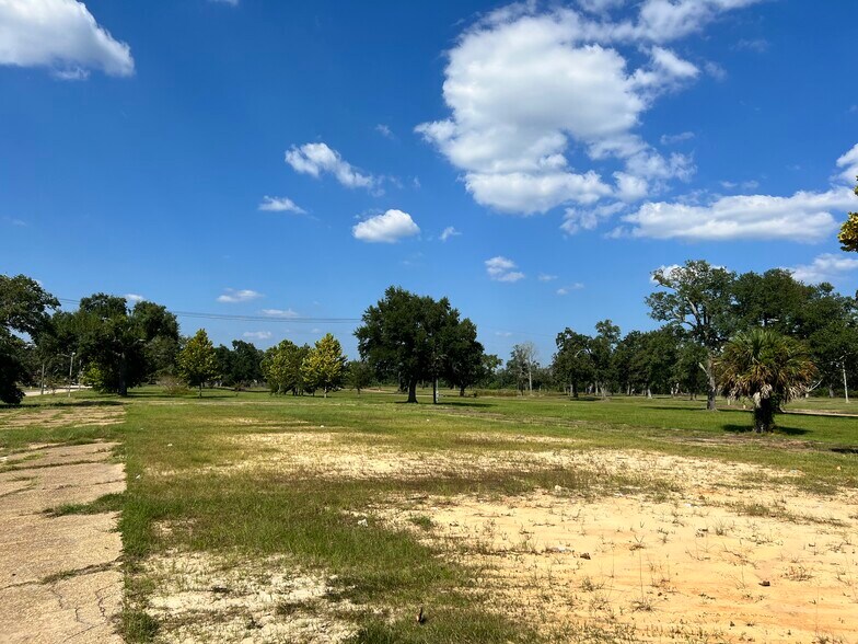 More Photos Of 100 Brady Dr, Biloxi Land For Sale