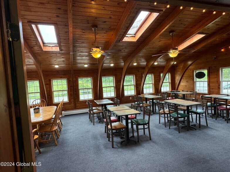 More Photos Of 5527-5531 Rte 7, Hoosick Falls General Retail For Sale