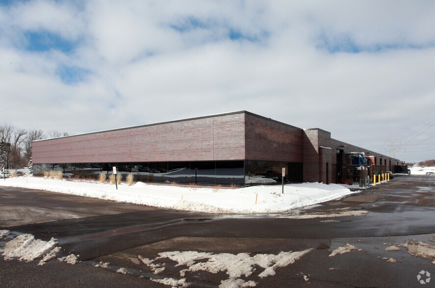 More Photos Of 6500 Wedgewood Rd N, Maple Grove Research And Development For Lease
