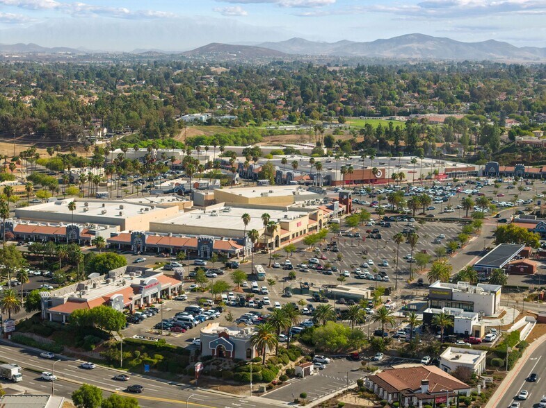 More Photos Of 27520 Ynez Rd, Temecula General Retail For Sale