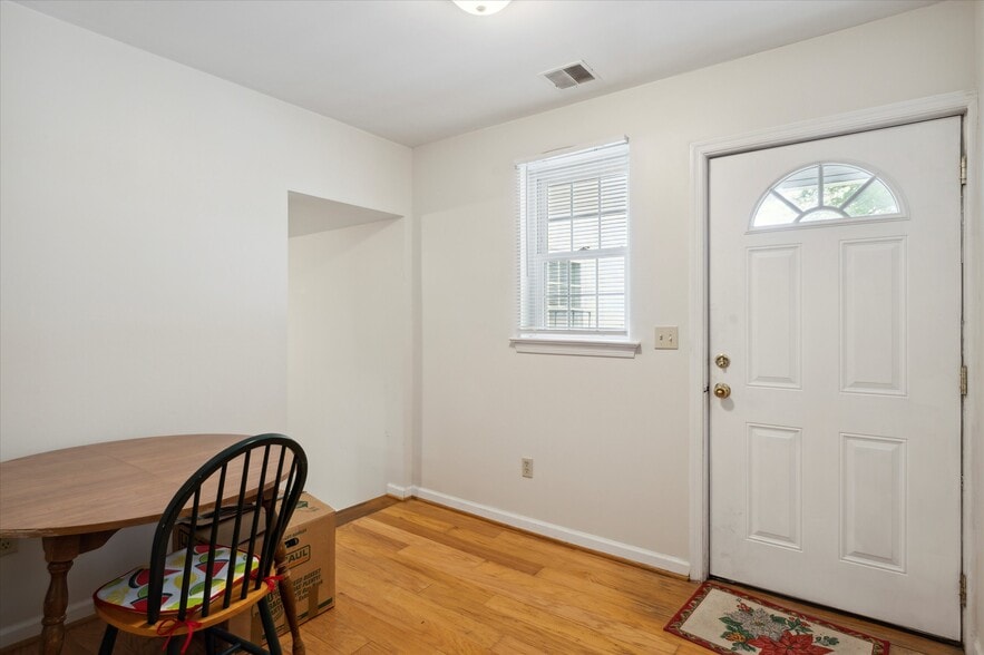 More Photos Of 20 S Village Ave, Exton Apartments For Sale