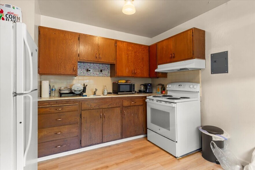 More Photos Of 311 7th St, Davis Apartments For Sale