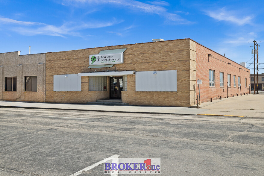 Primary Photo Of 225 N Wolcott St, Casper Flex For Sale