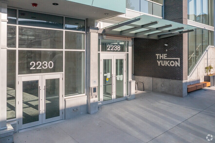 More Photos Of 2238 Yukon St, Vancouver Office For Lease