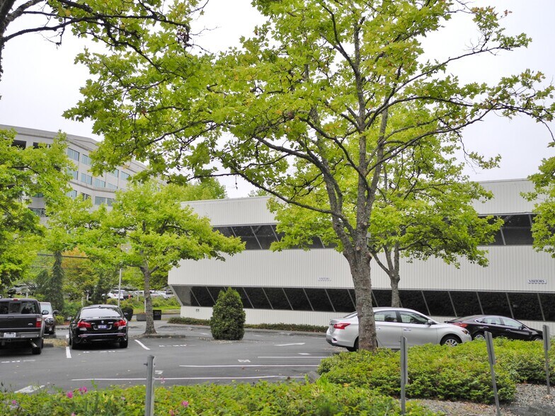 More Photos Of 410 11th Ave SE, Olympia Office For Lease