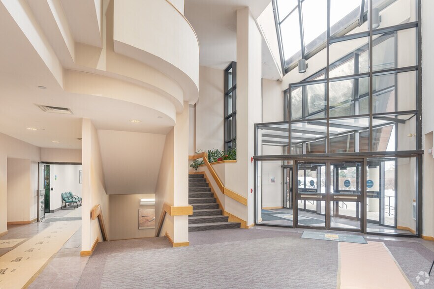 More Photos Of 920 Germantown Pike, Plymouth Meeting Medical For Lease