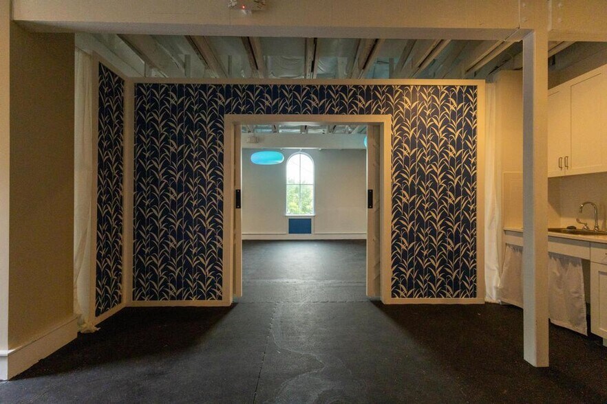 More Photos Of 117 East St, Hutto Loft Creative Space For Sale