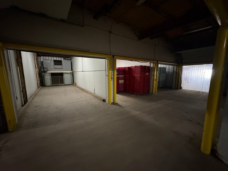 More Photos Of 11375 US-701 Hwy, Elizabethtown Refrigeration Cold Storage For Sale