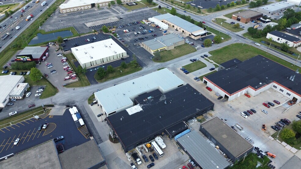 More Photos Of 7601 E 88th Pl, Indianapolis Manufacturing For Lease