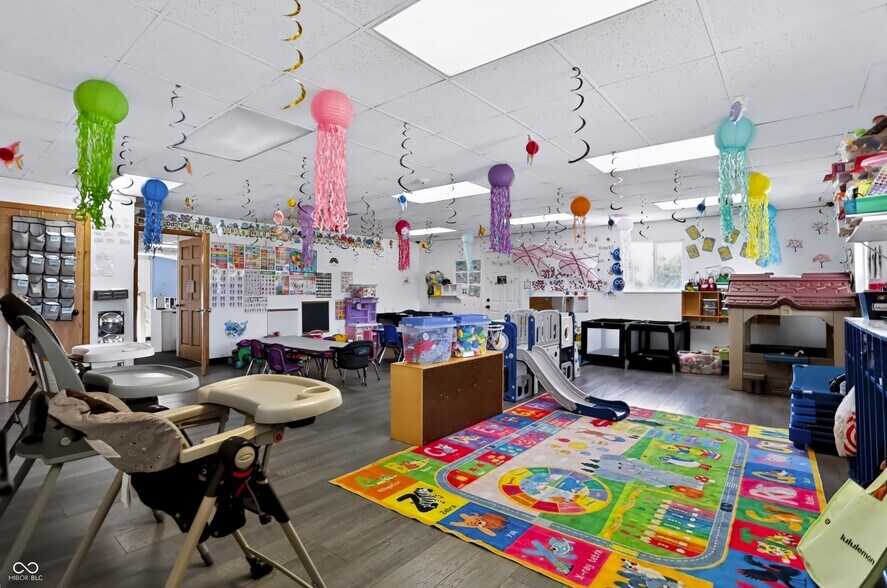 More Photos Of 5925 Kentucky Ave, Indianapolis Daycare Center For Sale