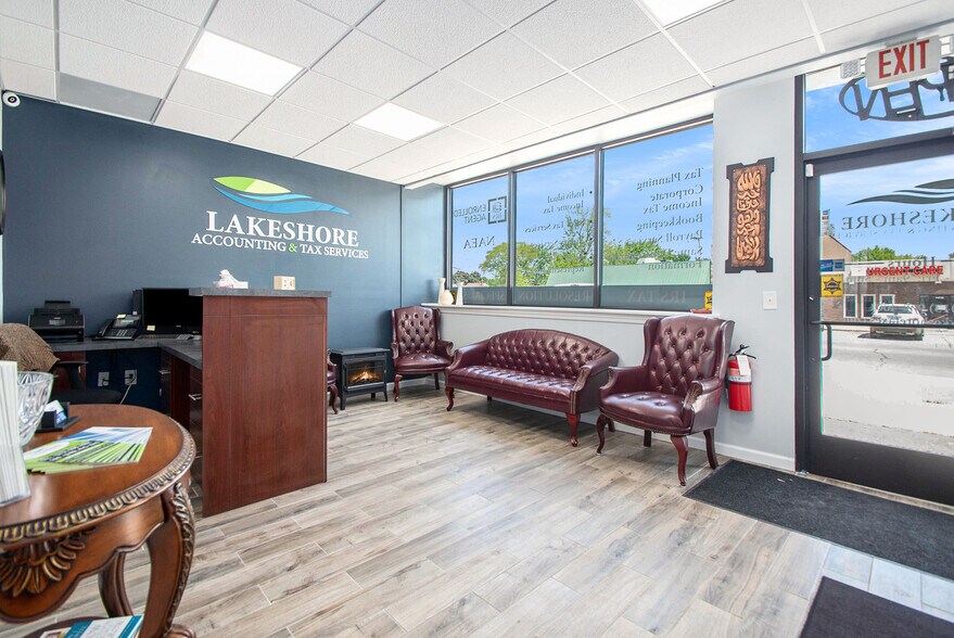 More Photos Of 14729 Champaign Rd, Allen Park Storefront Retail Office For Lease