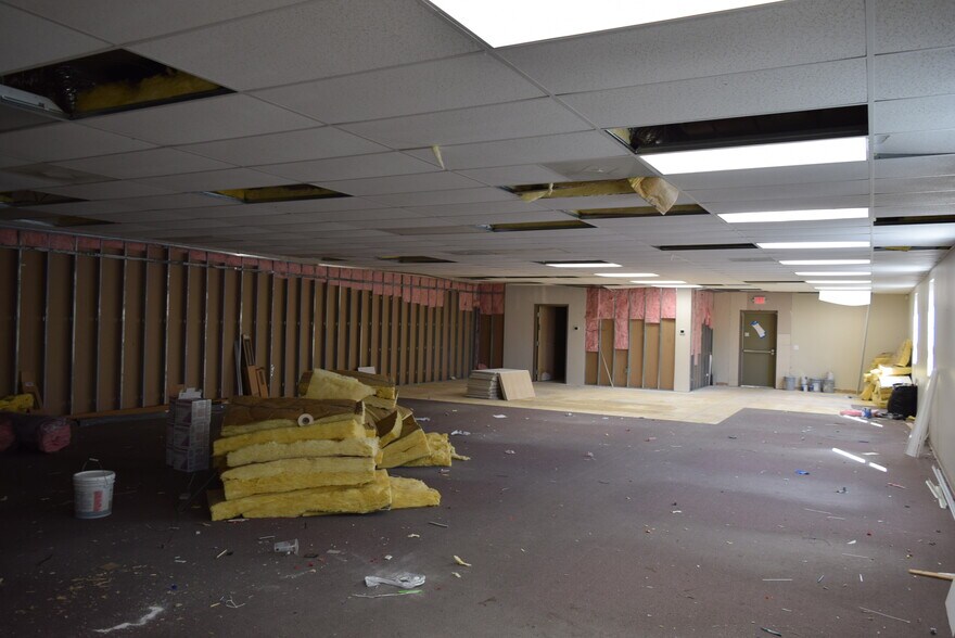 More Photos Of 149-151 Freeman St, Tullahoma Office Residential For Lease