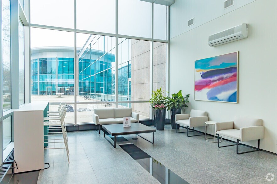 More Photos Of 3389 Steeles Ave E, Toronto Office For Lease
