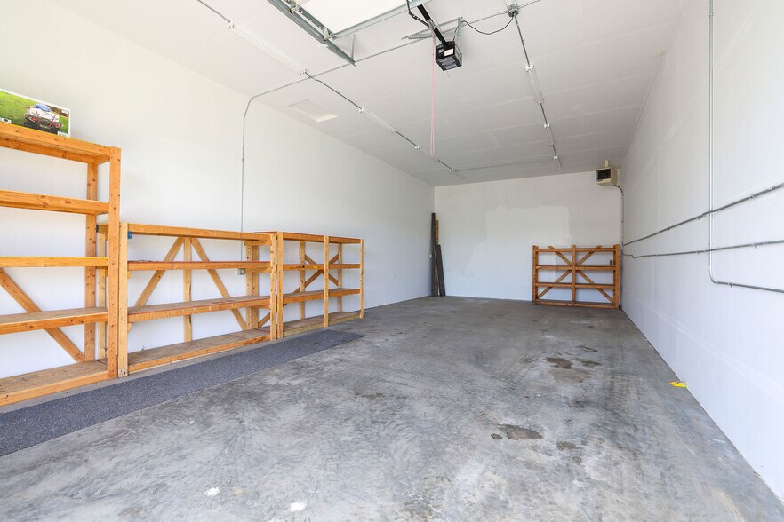 More Photos Of 460 Krahn Ln, McCall Warehouse For Sale