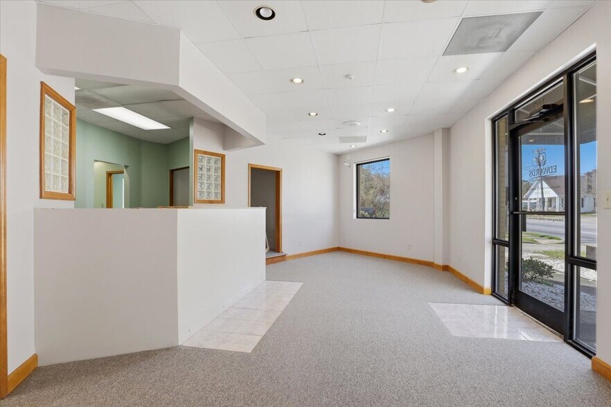 More Photos Of 107 E Vernon Ave, Kinston Healthcare For Sale