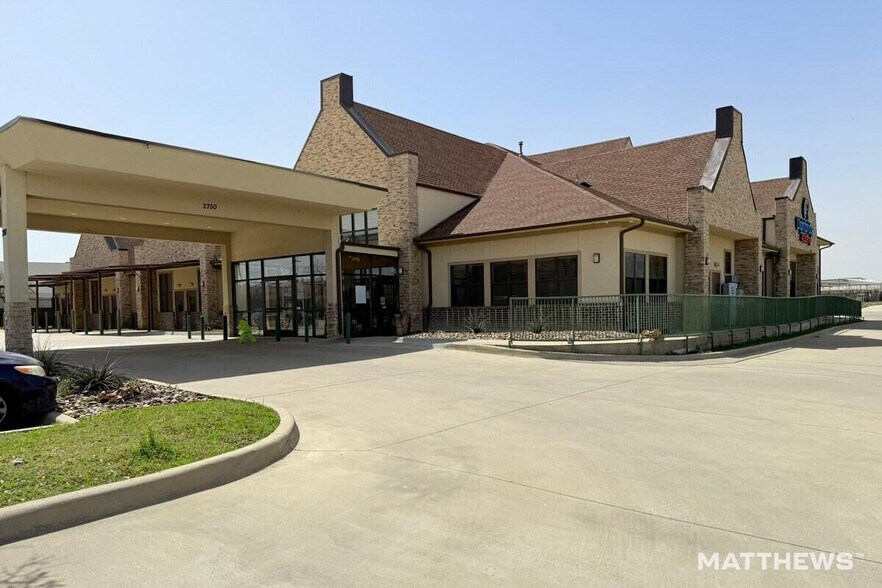 Primary Photo Of 2750 Ranch Trl, Irving Daycare Center For Lease