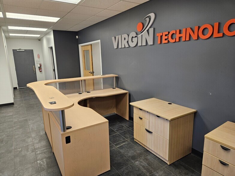 More Photos Of 9323-9333 37th Ave NW, Edmonton Flex For Lease