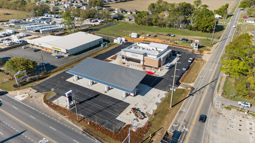 More Photos Of 3100 S Hickory St, Loxley Service Station For Sale