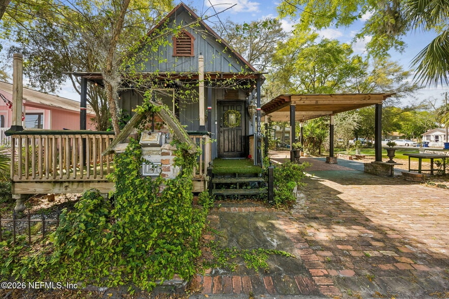Primary Photo Of 1008 Beech St, Fernandina Beach Freestanding For Sale