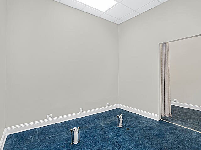 More Photos Of 2249 W Irving Park Rd, Chicago Apartments For Sale