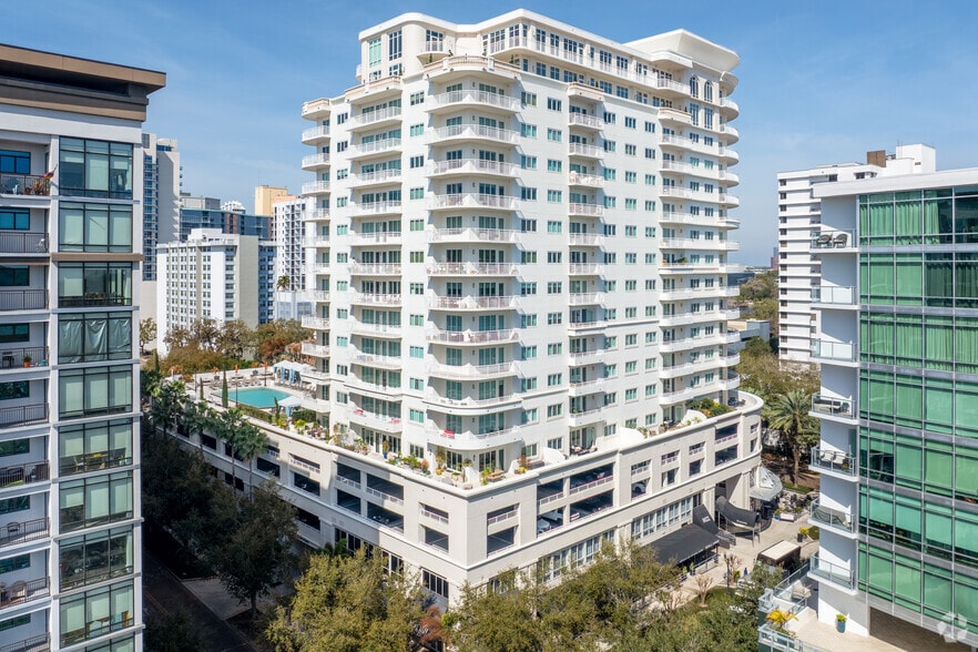 More Photos Of 100 S Eola Dr, Orlando Apartments For Lease