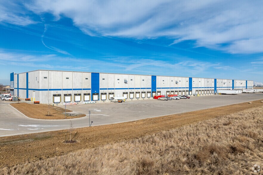 More Photos Of 3215 64th Ave SW, Cedar Rapids Industrial For Sale