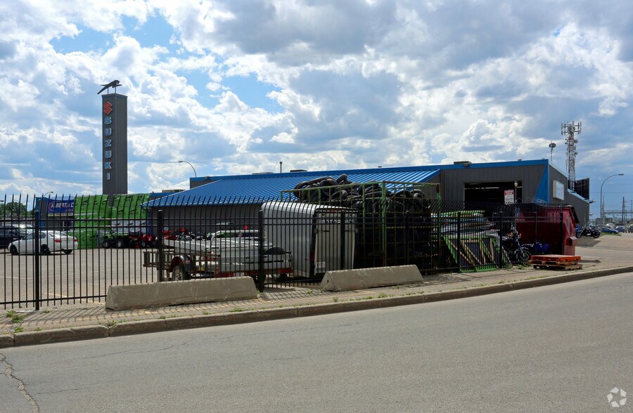 More Photos Of 12505 97th St NW, Edmonton Flex For Lease